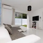 Californienne D'exception Avec Piscine Rouge A וילה אנטיב