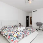 וילה Californienne D'exception Avec Piscine Rouge A