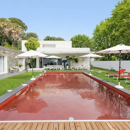 فيلة Californienne D'exception Avec Piscine Rouge A