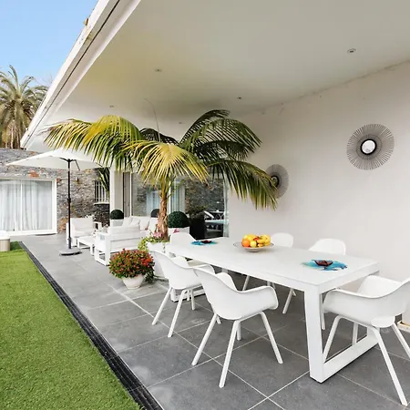 فيلة Californienne D'exception Avec Piscine Rouge A أنتيب